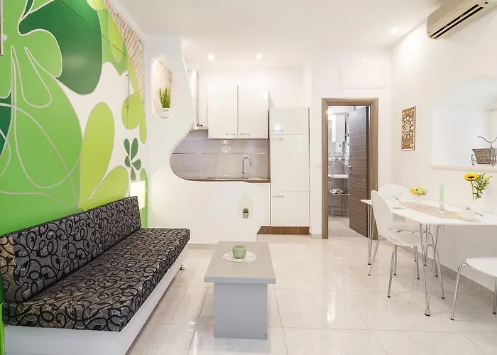 Lejlighed Males Split