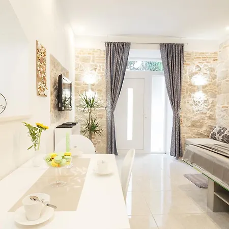 Appartement Males *